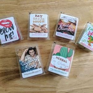 Crumble Co wax melts